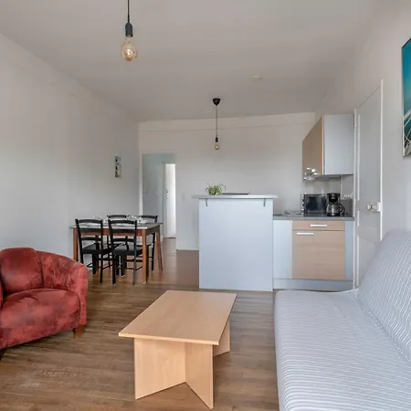 Vue Mer, 50m Plage, 3 Adultes 1 Enfant *